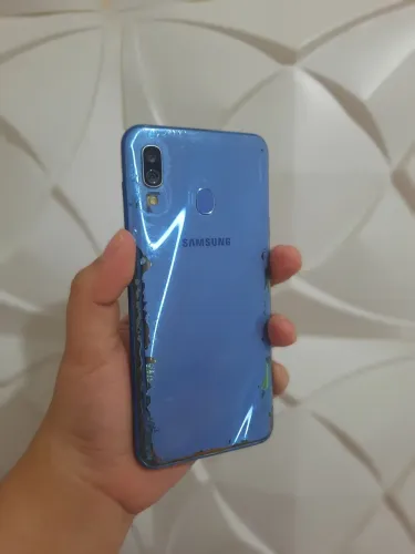Samsung Galaxy A30 à venda