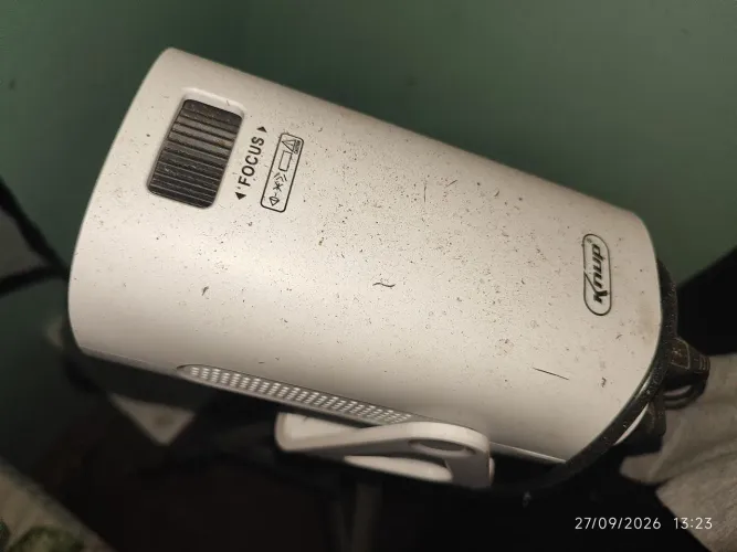 Projetor 4K qualidade imagem mochila