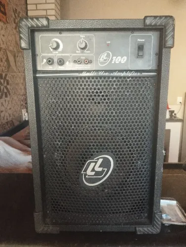 VENDO CAIXA DE SOM AMPLIFICADORA