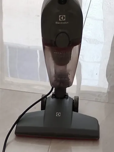 Aspirador de pó electrolux