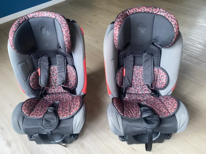 Gêmeos - Cadeira de carro infantil Fisher-Price