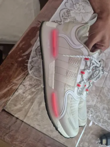 Tênis Adidas NMD V3