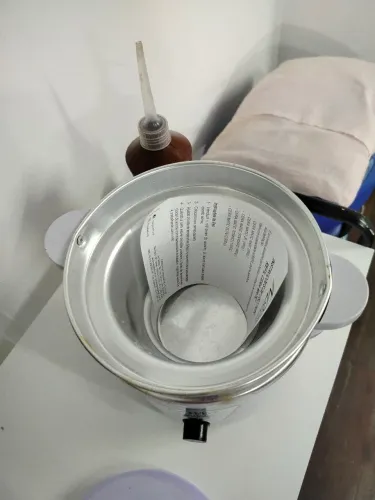 Panela elétrica p cera depilatoria 