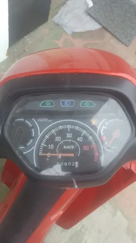 Vende-se moto phoenix 2022