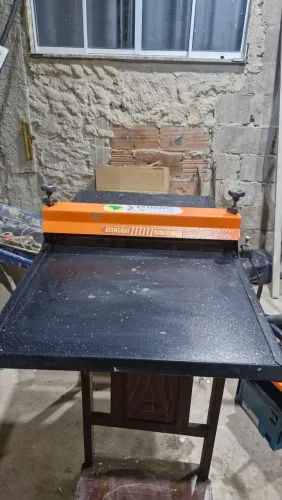 VENDO PRENSA TÉRMICA + MÁQUINA DE CORTE E VINCO EXTENSO