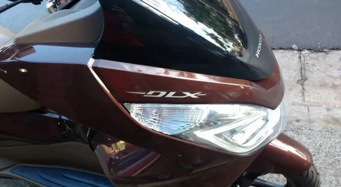 Vendo essa Honda PCX modelo DLX 2018