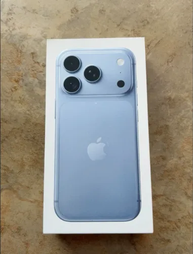 IPHONE 18 PRO 256GB Glacier - LACRADO a pronta entrega
