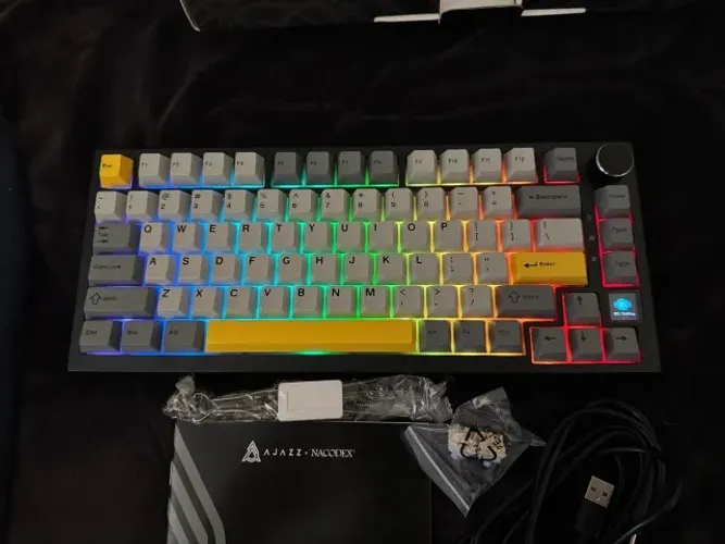 Teclado Mecânico Ajazz AK820 Pro 75% RGB | Tela LCD | Tri-Mode | Novo na Caixa