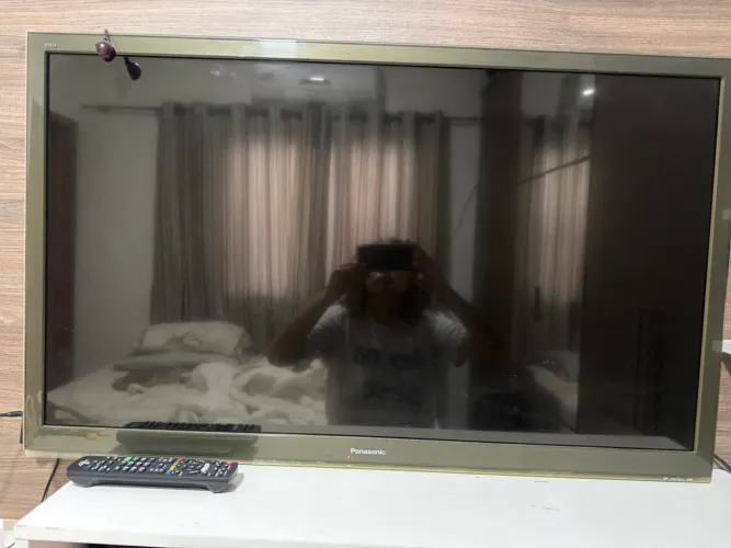 Vendo televisão Panasonic