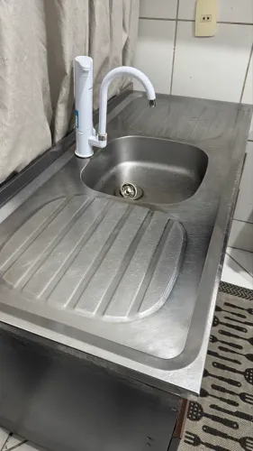 BALCÃO DE PIA + CUBA DE INOX + TORNEIRA COM FILTRO