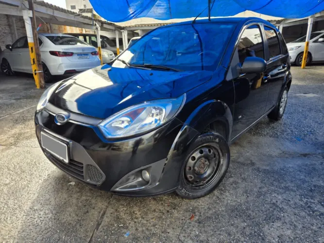 Ford Fiesta SE 1.6 8V Flex 5P 2014