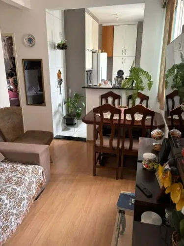 Lindo apartamento á venda com 2 quartos e 1 banheiro