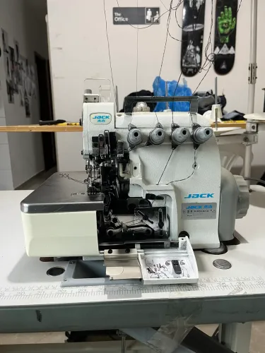 Máquina Interloque 