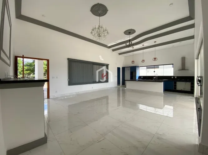 Casa com 3 dormitórios sendo 1 suíte no Condomínio Colonial Village II em Pindamonhangaba