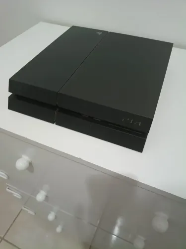 Playstation 4 Fat