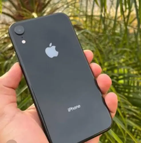 iPhone XR