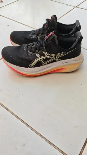 Asics Nimbus 27