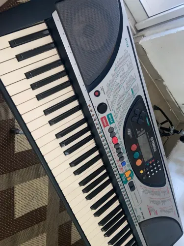 Teclado Yamaha Psr 240