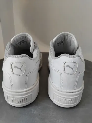 Tênis PUMA Couro Feminino Tamanho 35 Novo<br><br>? Preço:<br>