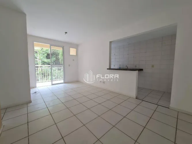 Apartamento com 2 dormitórios à venda, 60 m² por R$ 390.000,00 - Maceió - Niterói/RJ