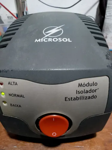 Estabilizador/transformador 500W novinho 