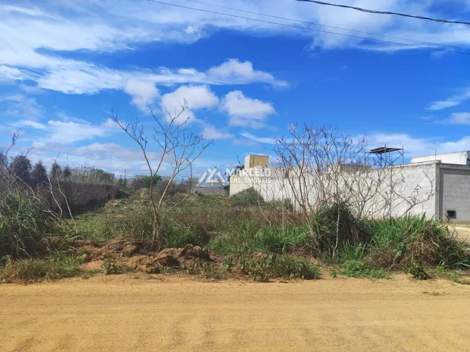 Terreno de 1.000 m² à venda na Avenida Joselito Ferreira, Boa Vista, Vitória da Conquista