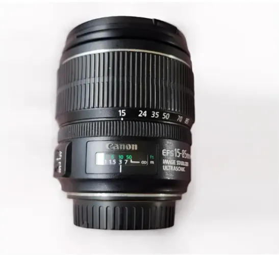 Lente Canon EFs 15-85mm