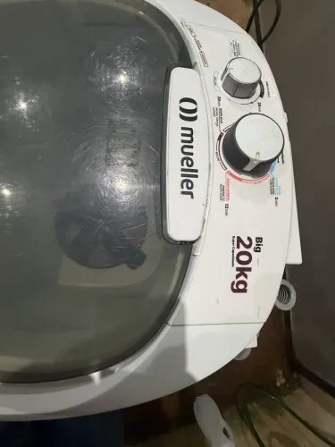 Máquina de lavar roupa Mueller 20 quilos
