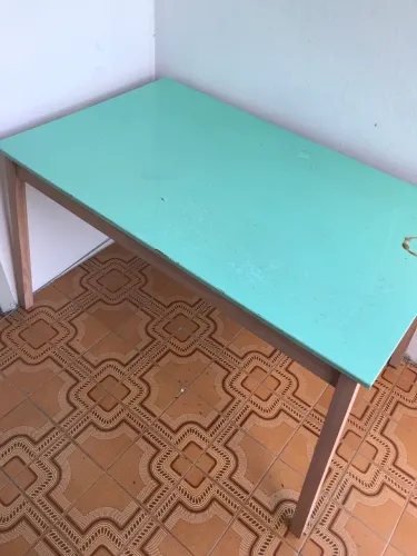 mesa de 6 cadeiras verde