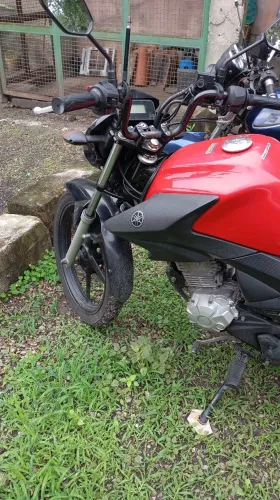 Factor 125 . Muito Nova. Pouco rodada. De garagem. Está no seguro Suhai.