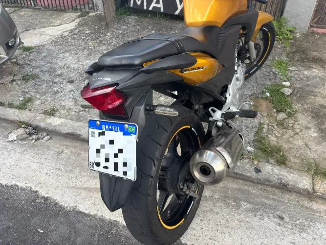 Vende-se Cb300r
