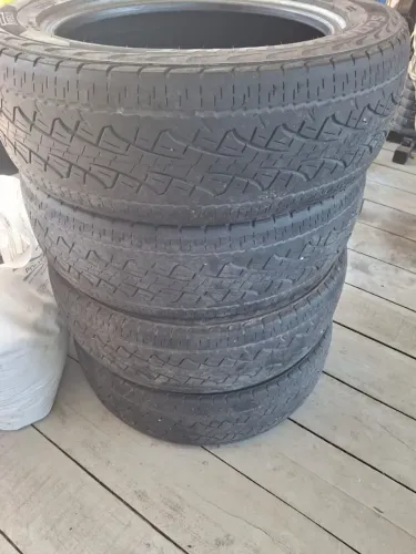 PNEUS 225/65/18