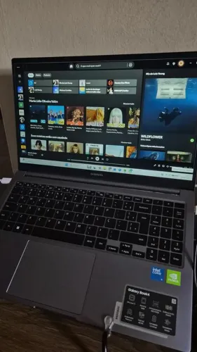 Notebook Samsung Galaxy Book4 Core 5, Nvidia Gefore.