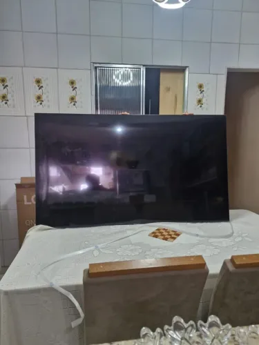 VENDO TV SAMSUNG 60 POL. (COM DEFEITO) PARA RETIRADA DE PEÇAS