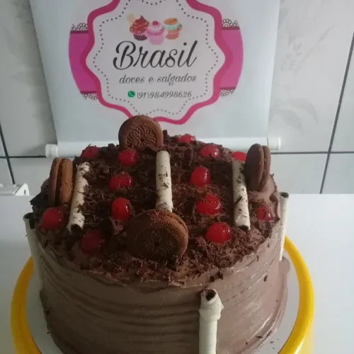 Bolos, doces e salgados
