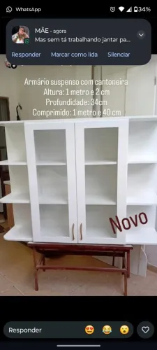 Armário suspenso