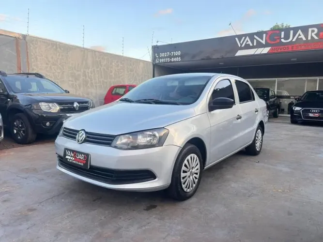 Volkswagen Voyage 1.6 MSI Flex 16V 4P AUT 2015