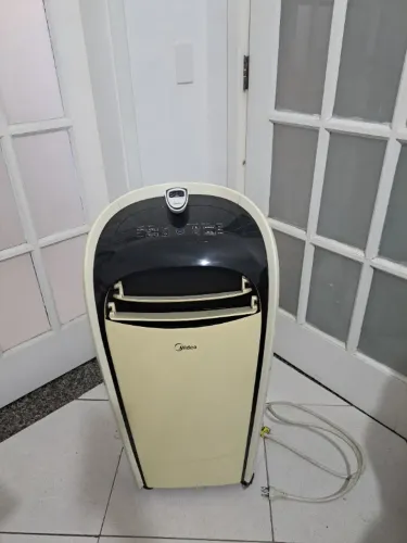 Ar condicionado portátil Midea - refrigera, ventila e desumidifica .