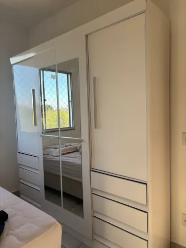 Guarda roupa 4 portas 