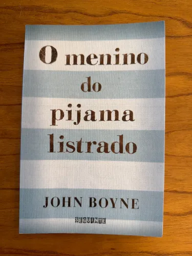 O menino do pijama listrado - livro, ótima condição 