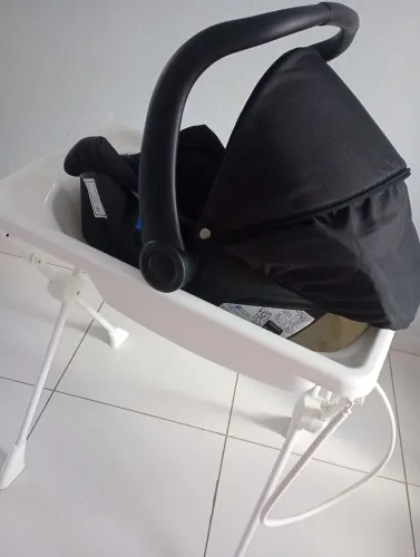 Bebe conforto e banheira Burigotto