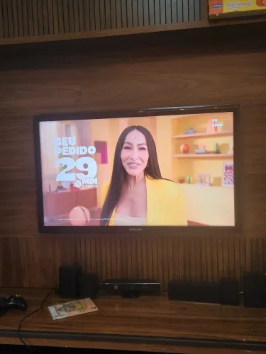 TV 40" LED SAMSUNG SÉRIE D5500