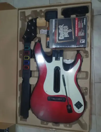 guitarra fender vermelha Kit completo na caixa Guitar hero Ps2 Ps3 Ps4 Ps5 Pc