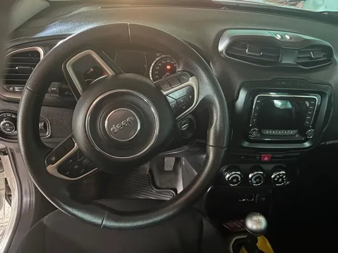 Jeep Renegade Sport 1.8 4X2 Flex 16V Mec. 2018