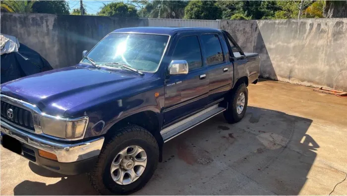 Toyota Hilux CD SRV 4X4 3.0 8V 116cv TB Diesel 2002