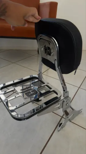 Sissy Bar Destacável com Grelha - Harley Davidson Custom 