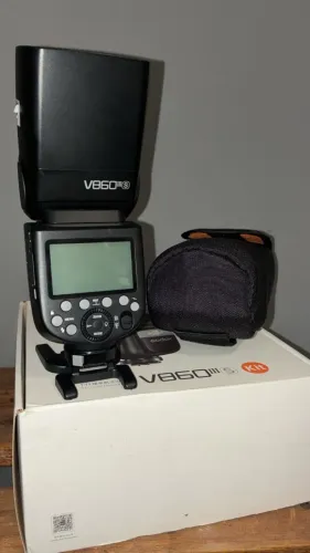 Flash Godox V860III S para Sony