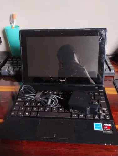 Netbook Asus usado 