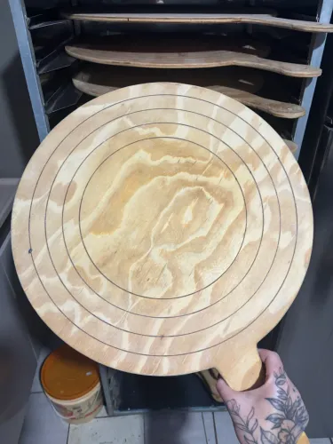 Esqueleto de pizza + pás de pizza
