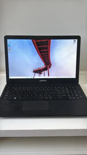 Notebook Samsung Core i3